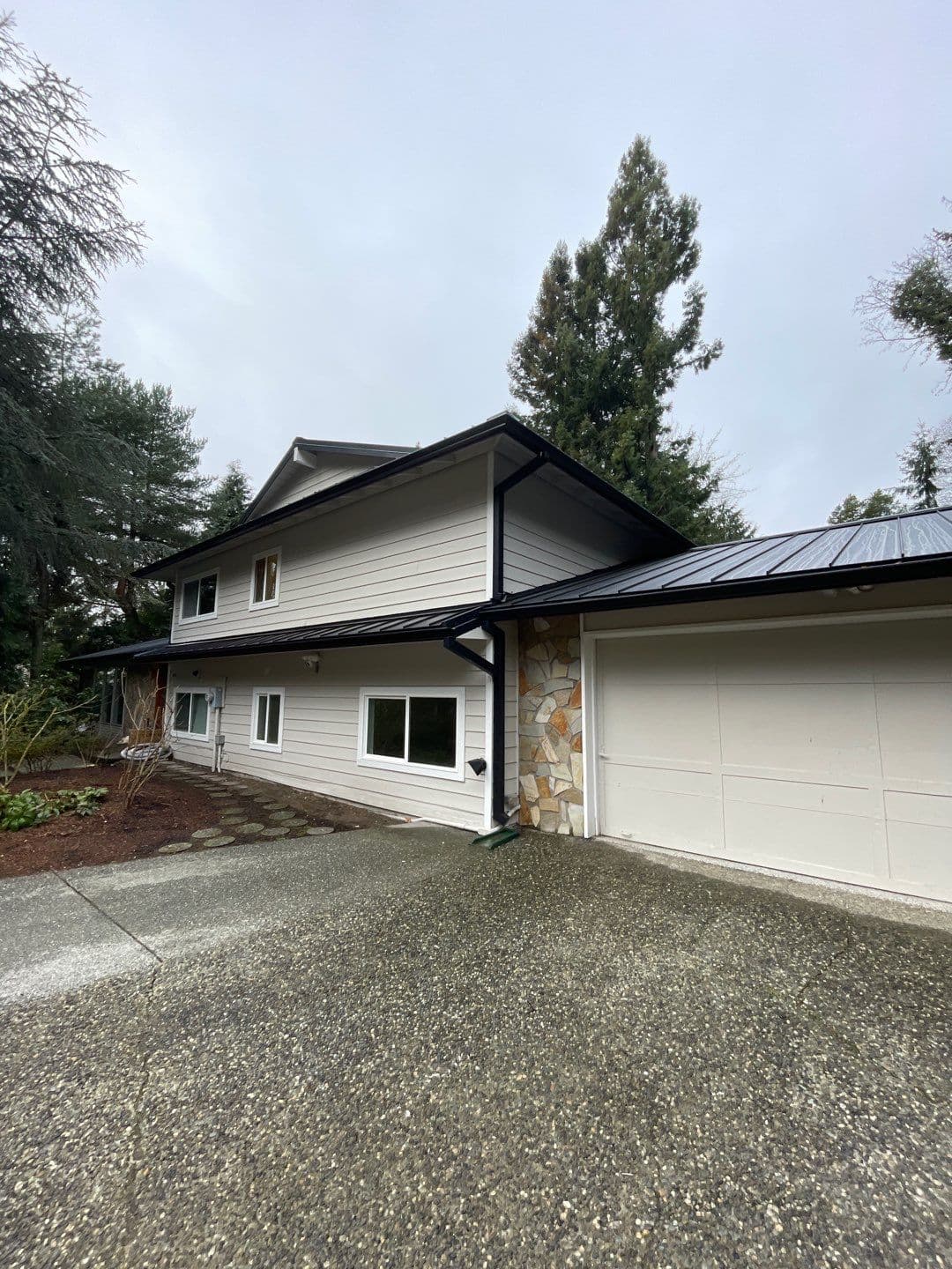Winter Paint Maintenance: Protecting Your Home’s Exterior in Cold Weather